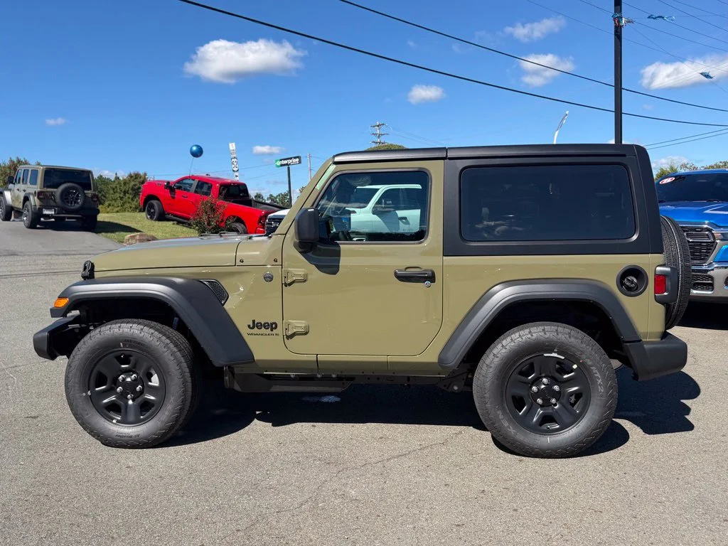 New 2027 Green Jeep Sport image 8