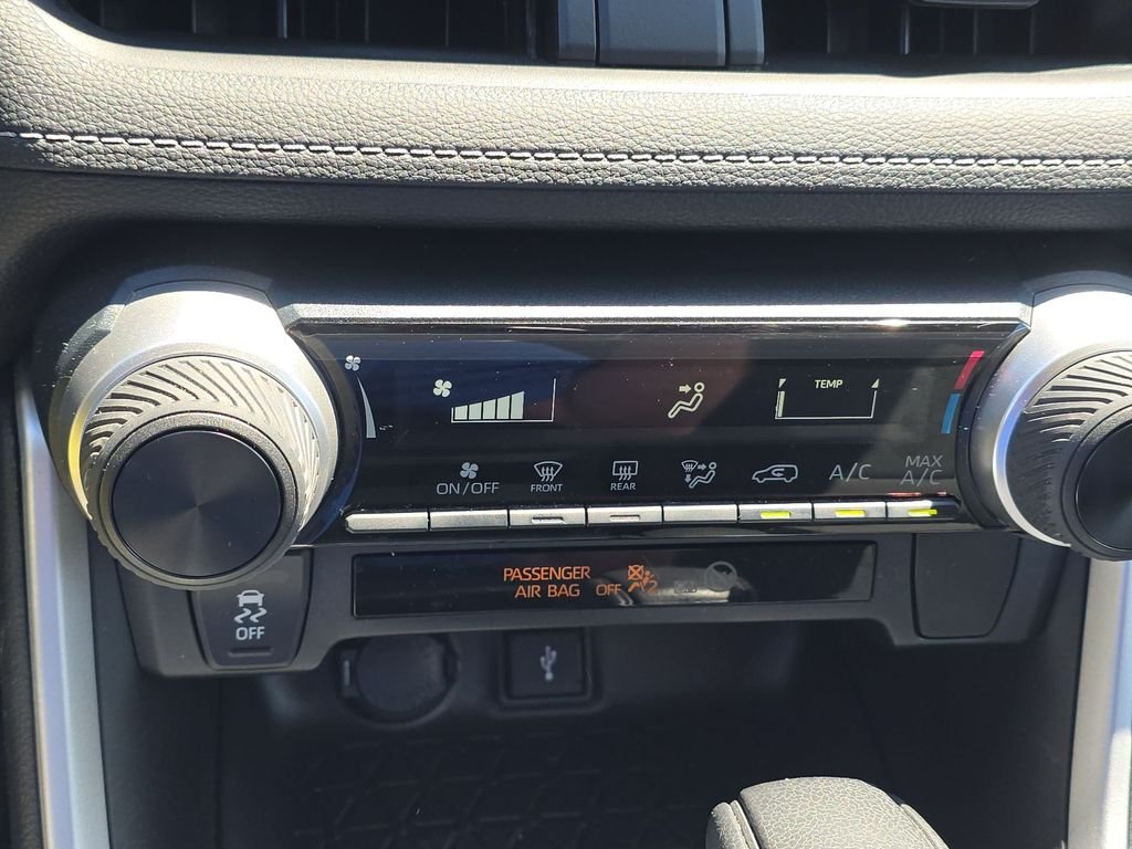 Used 2021 Silver Toyota LE image 19