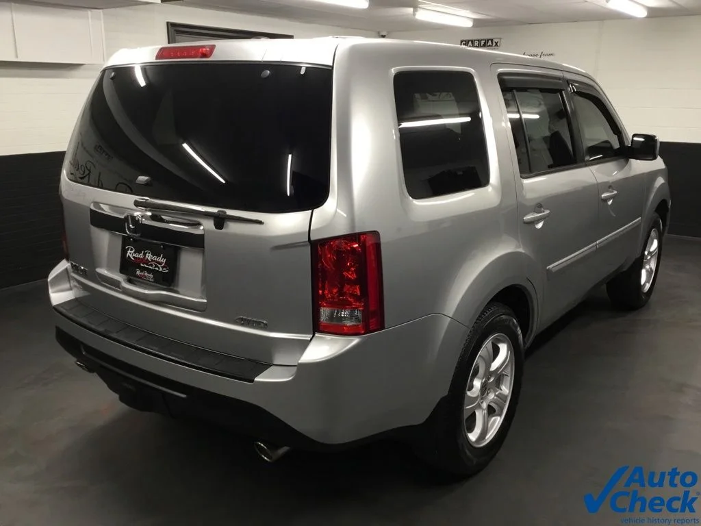 Used 2013 Silver Honda EX-L image 11