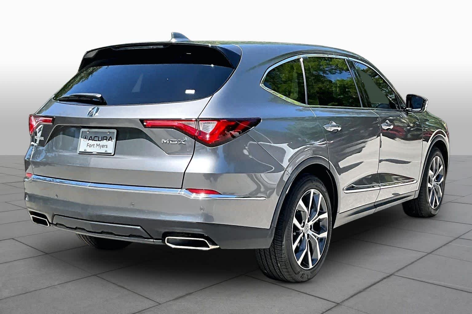 Used 2024 Liquid Carbon Metallic Acura w/Technology Package image 13