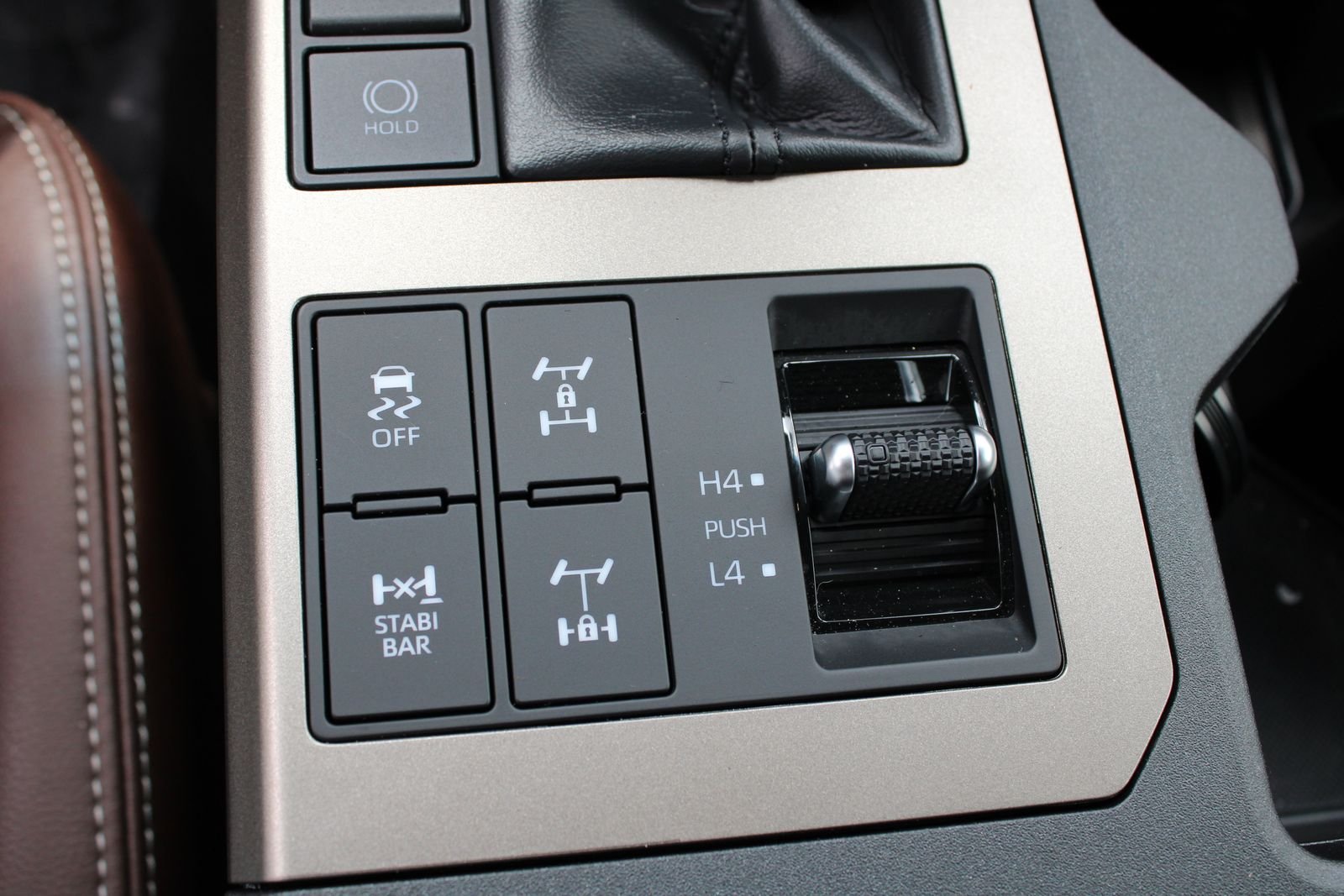 Used 2025  Toyota Base image 24