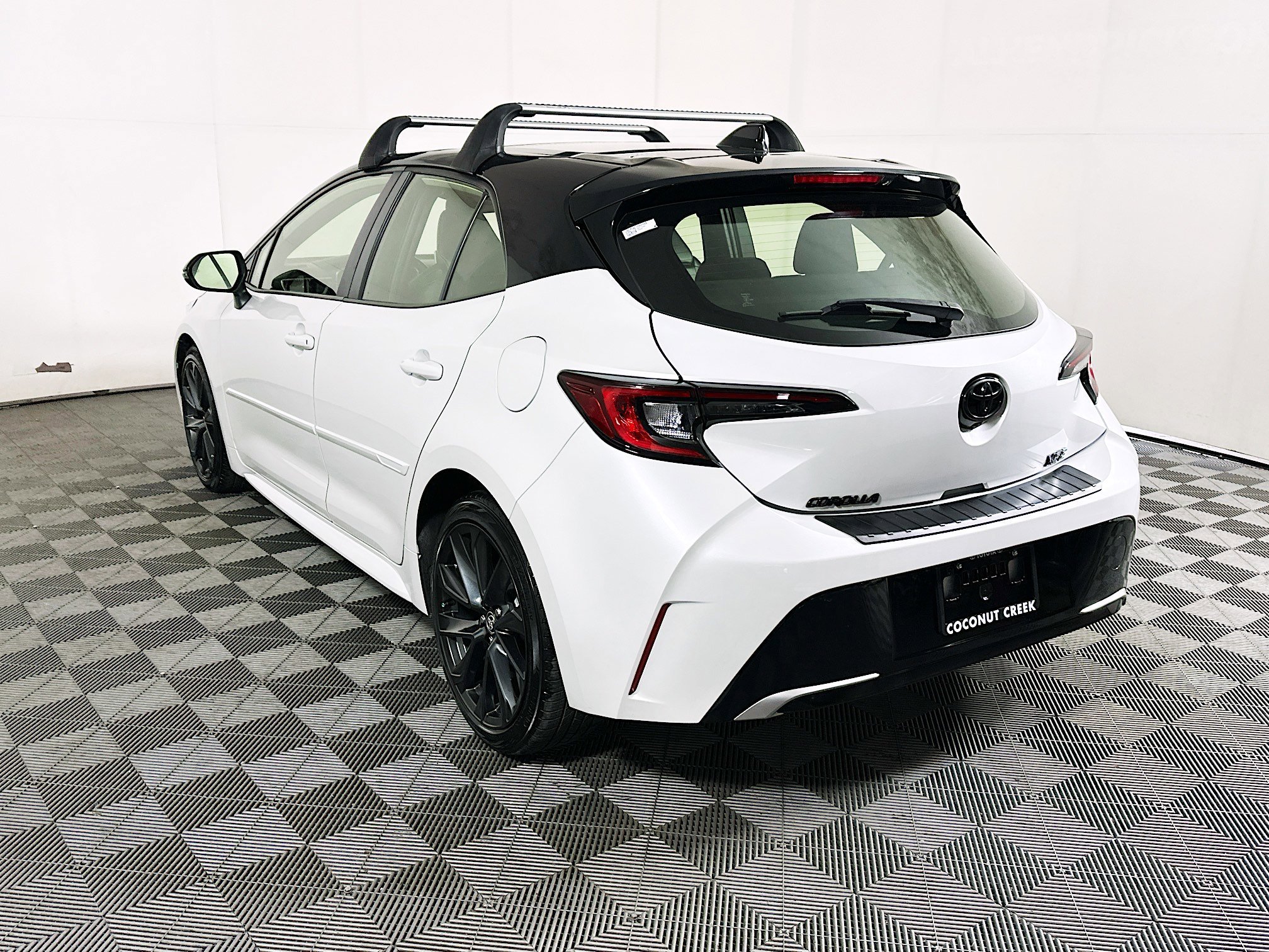 2023 Toyota Corolla thumbnail 7