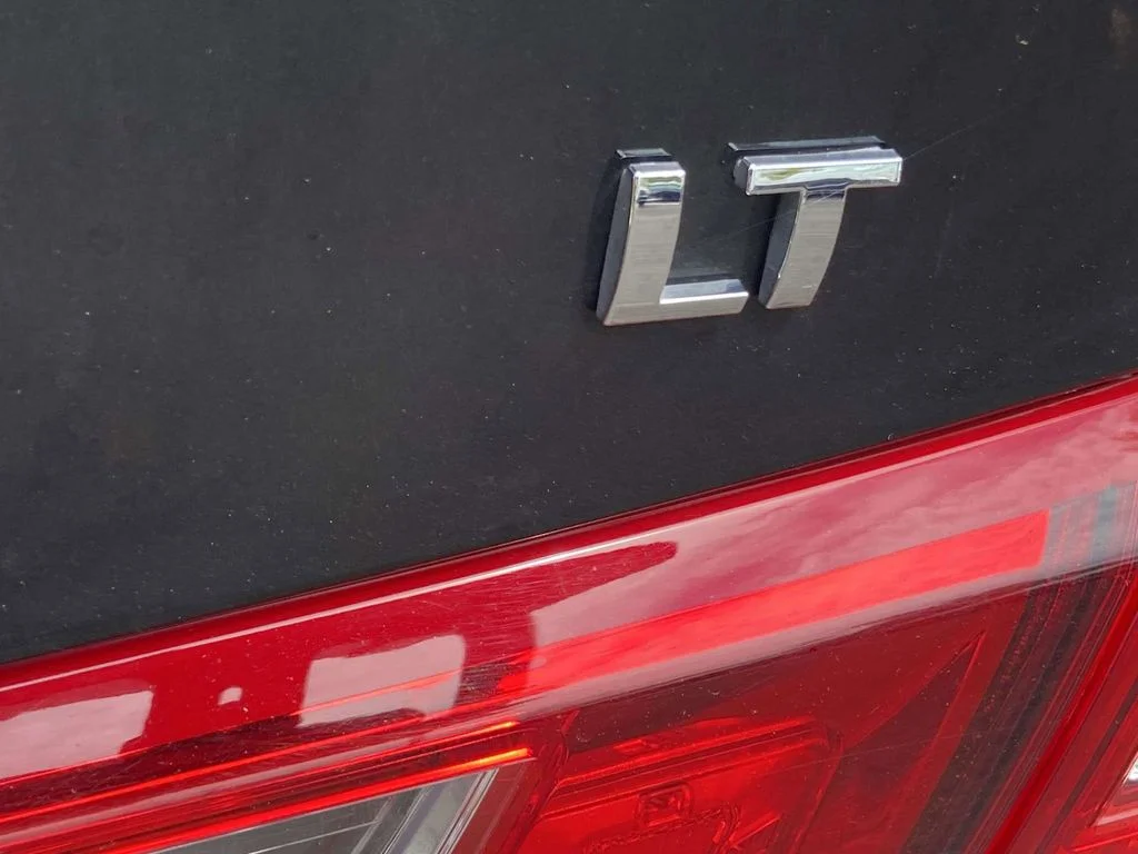 Used 2025 Black Chevrolet LT image 11