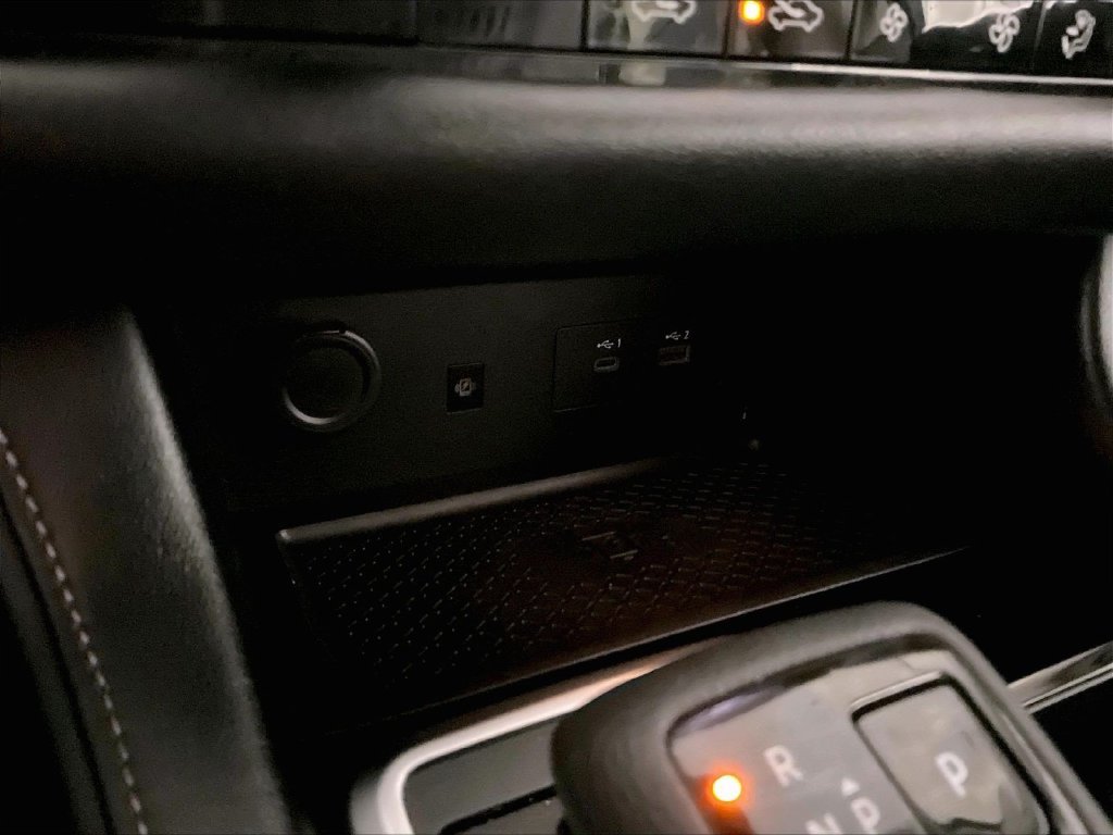 Used 2025 Black Nissan SL image 25