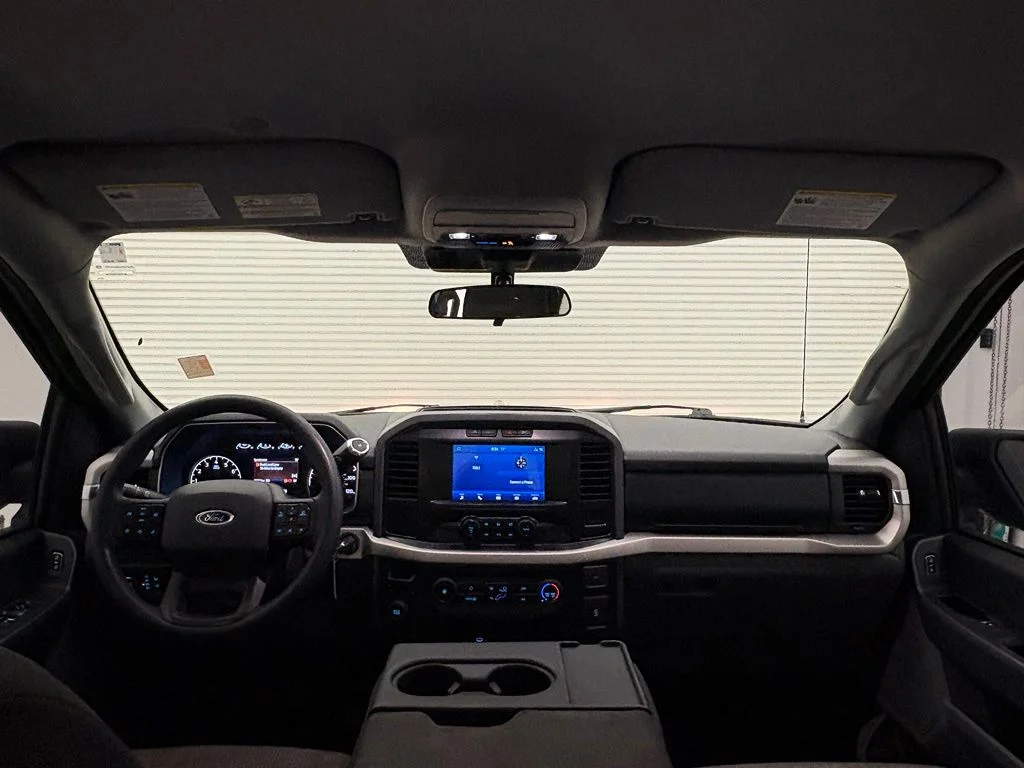 Used 2021 Black Ford XLT image 36
