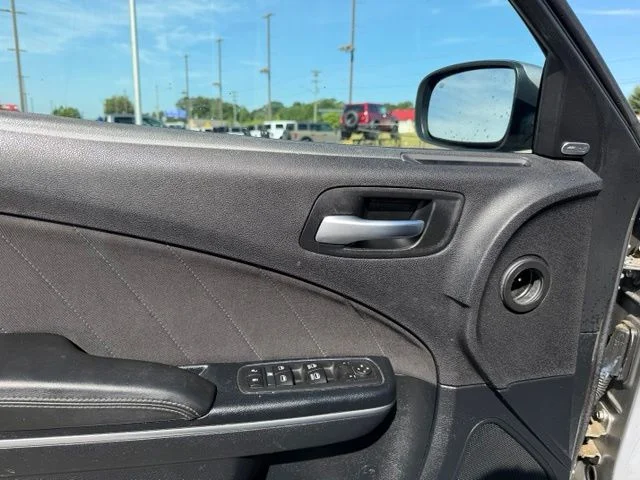 Used 2015 Silver Dodge R/T image 11
