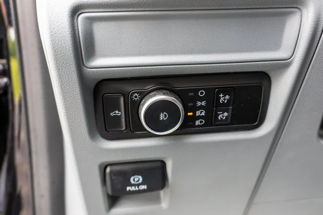 Used 2024 Black Ford XLT image 19
