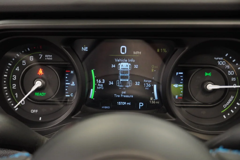 Used 2024 Silver Jeep Rubicon 4xe image 24