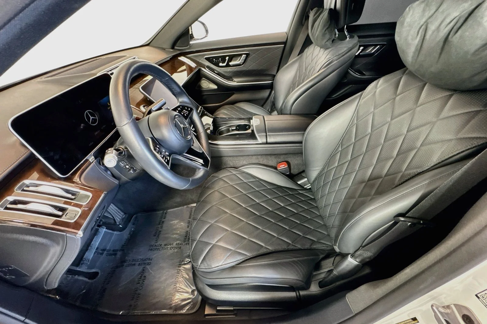 Used 2023 Manufaktur Diamond White Mercedes-Benz S 580 image 19