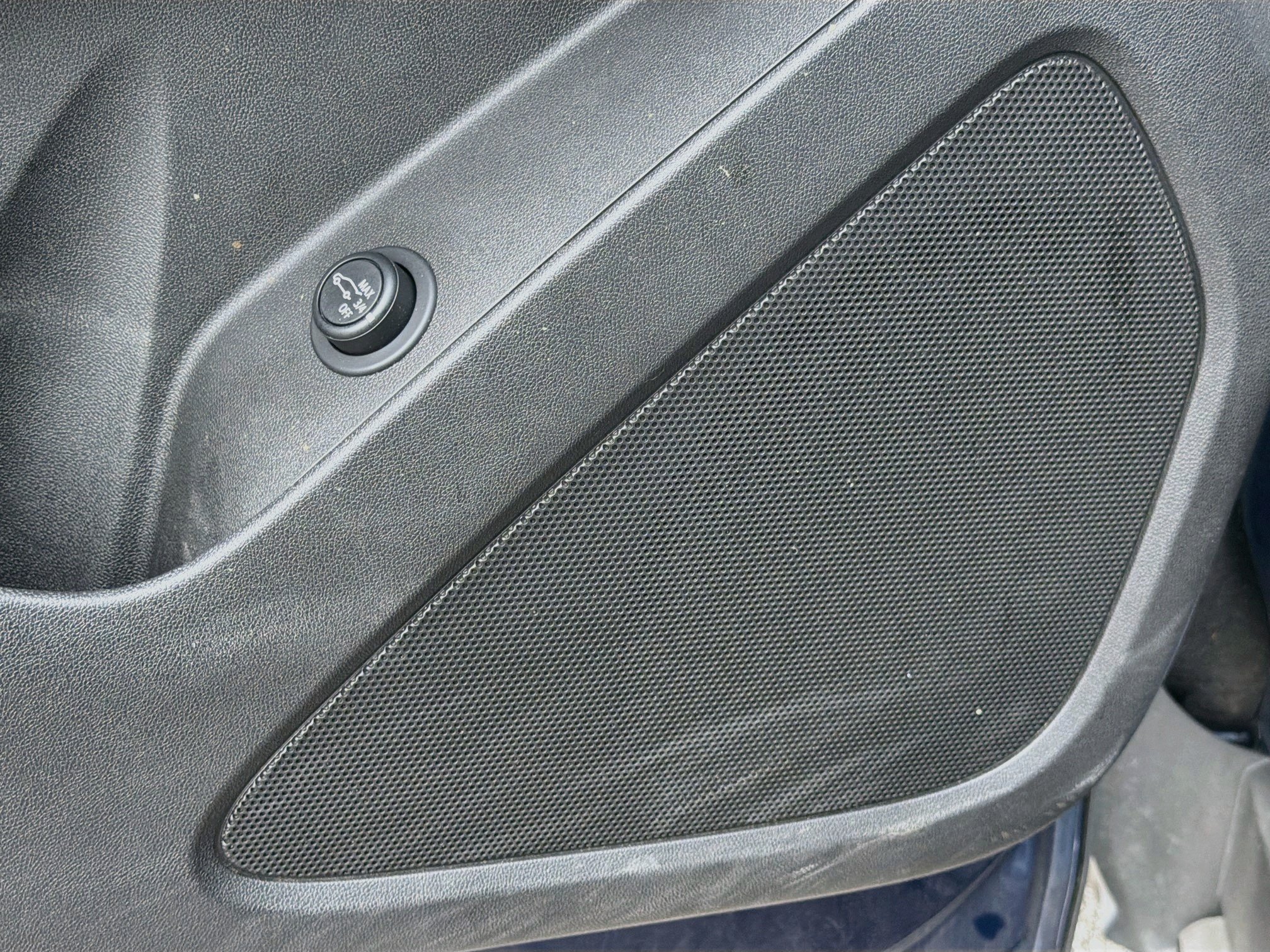 Used 2022 Blue Glow Metallic Chevrolet LT image 24