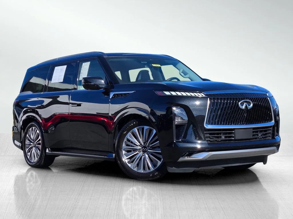2025 INFINITI QX80 Sensory 4WD's photo