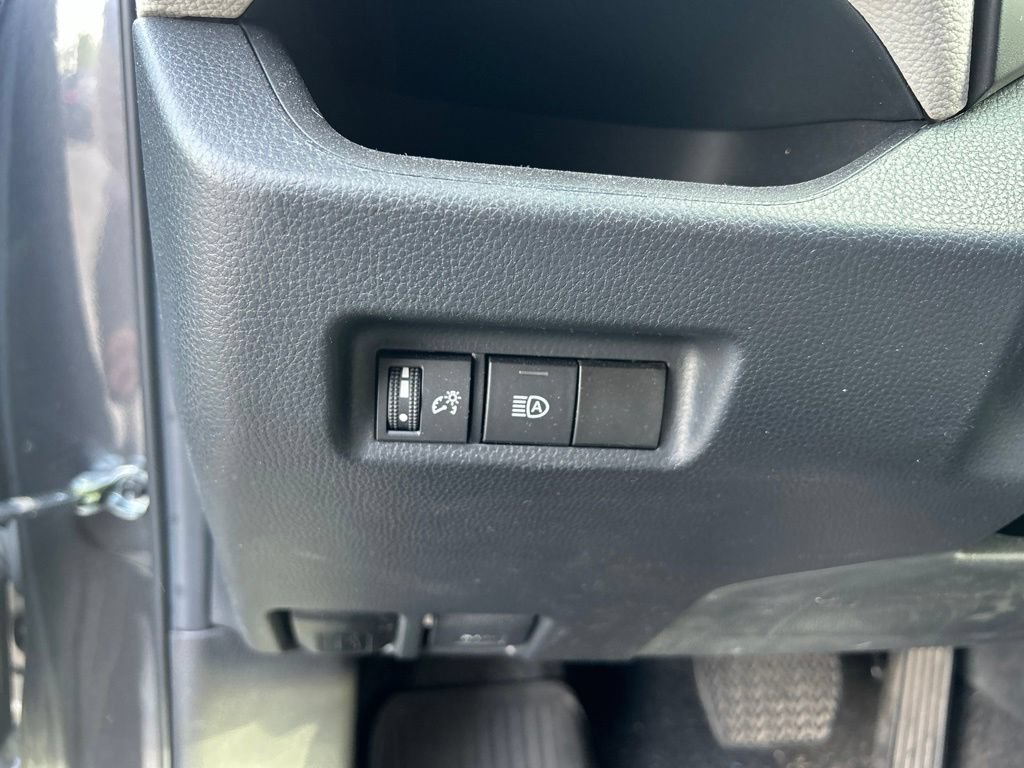 Used 2023 Magnetic Gray Metallic Toyota XLE image 21