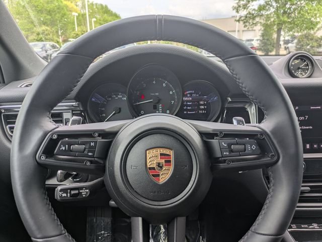 Used 2025 White Porsche Base image 15