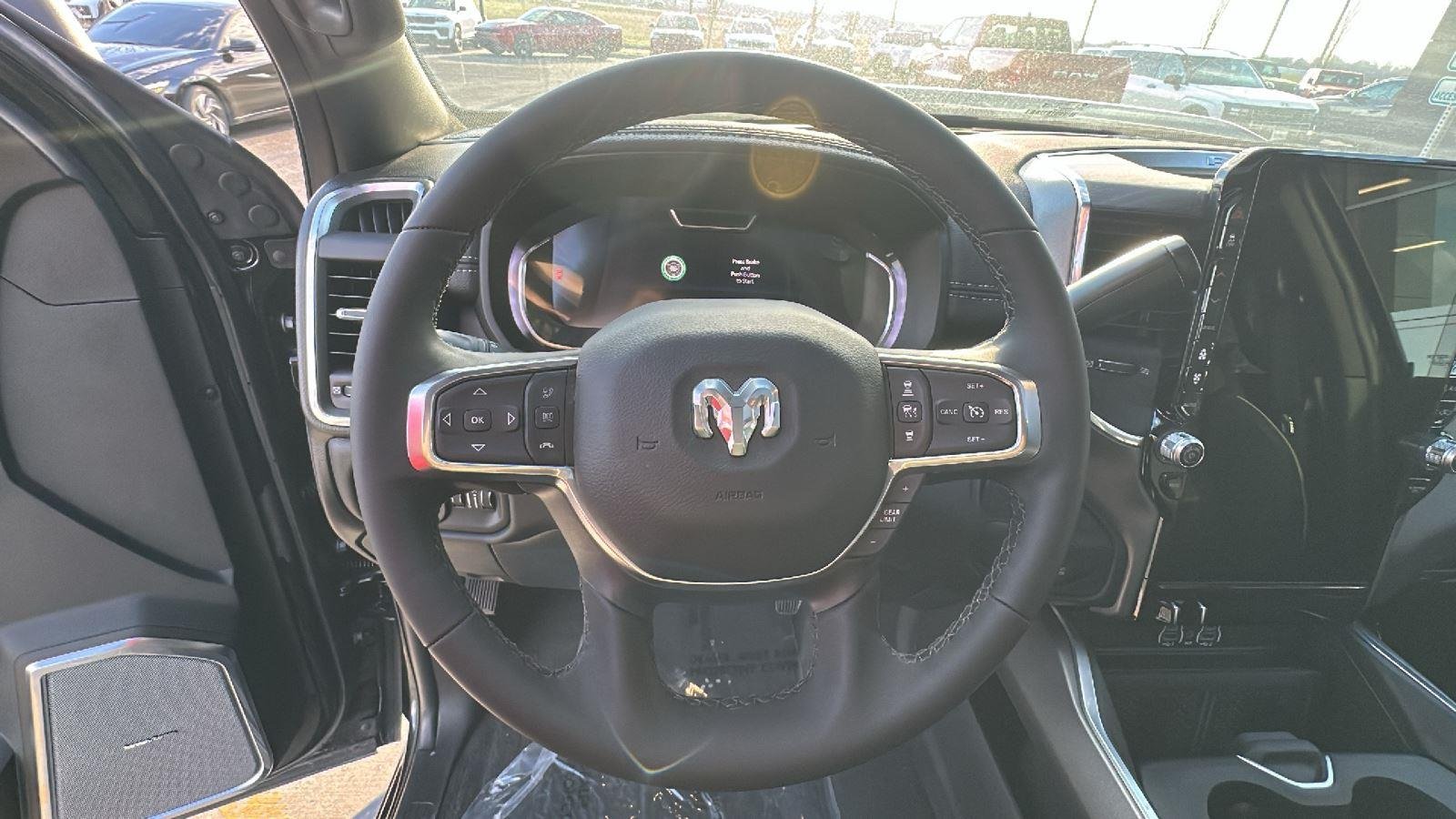 2025 RAM 2500 Laramie - Photo 18