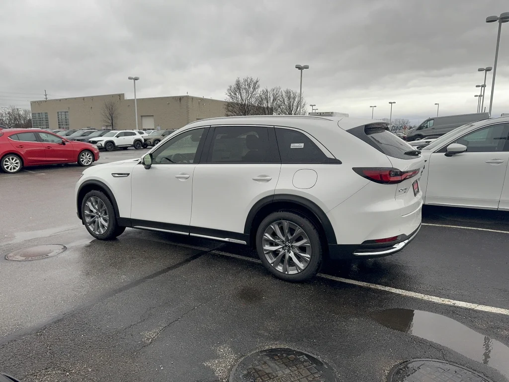 2026 Mazda CX-90 Premium Plus Package - Photo 7