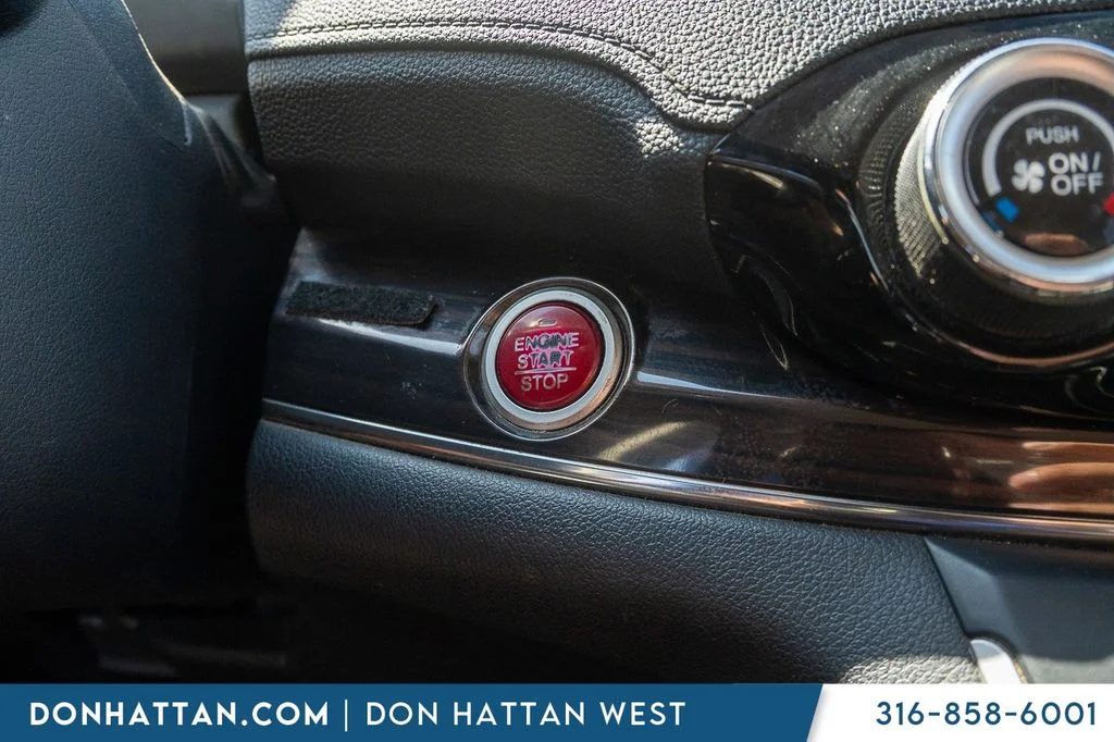 Used 2015  Honda EX-L image 12