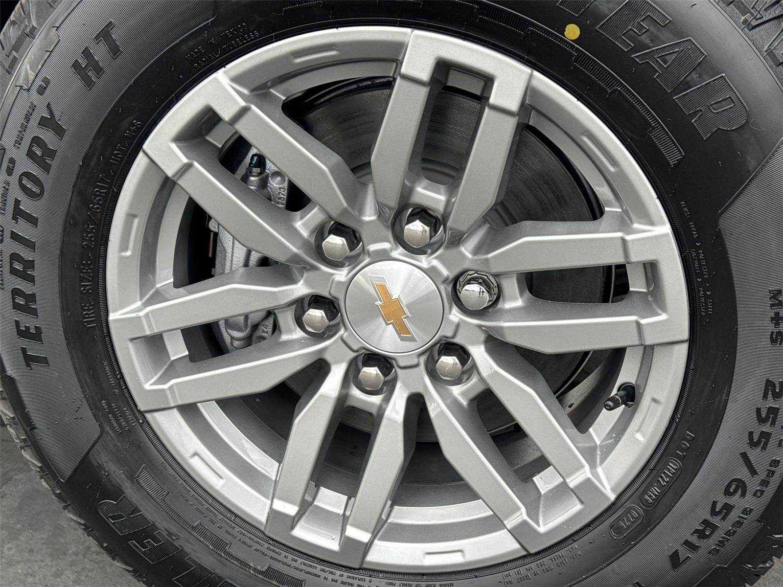 2026 Chevrolet Colorado LT - Photo 40