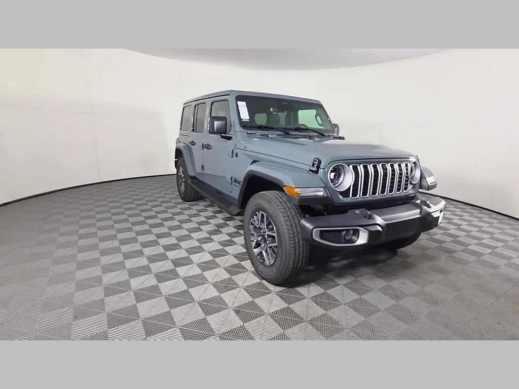New 2026 Anvil Clear-Coat Exterior Paint Jeep Sahara image 40