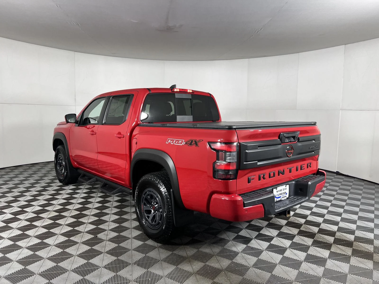 Used 2026 Rd Nissan PRO-4X image 24