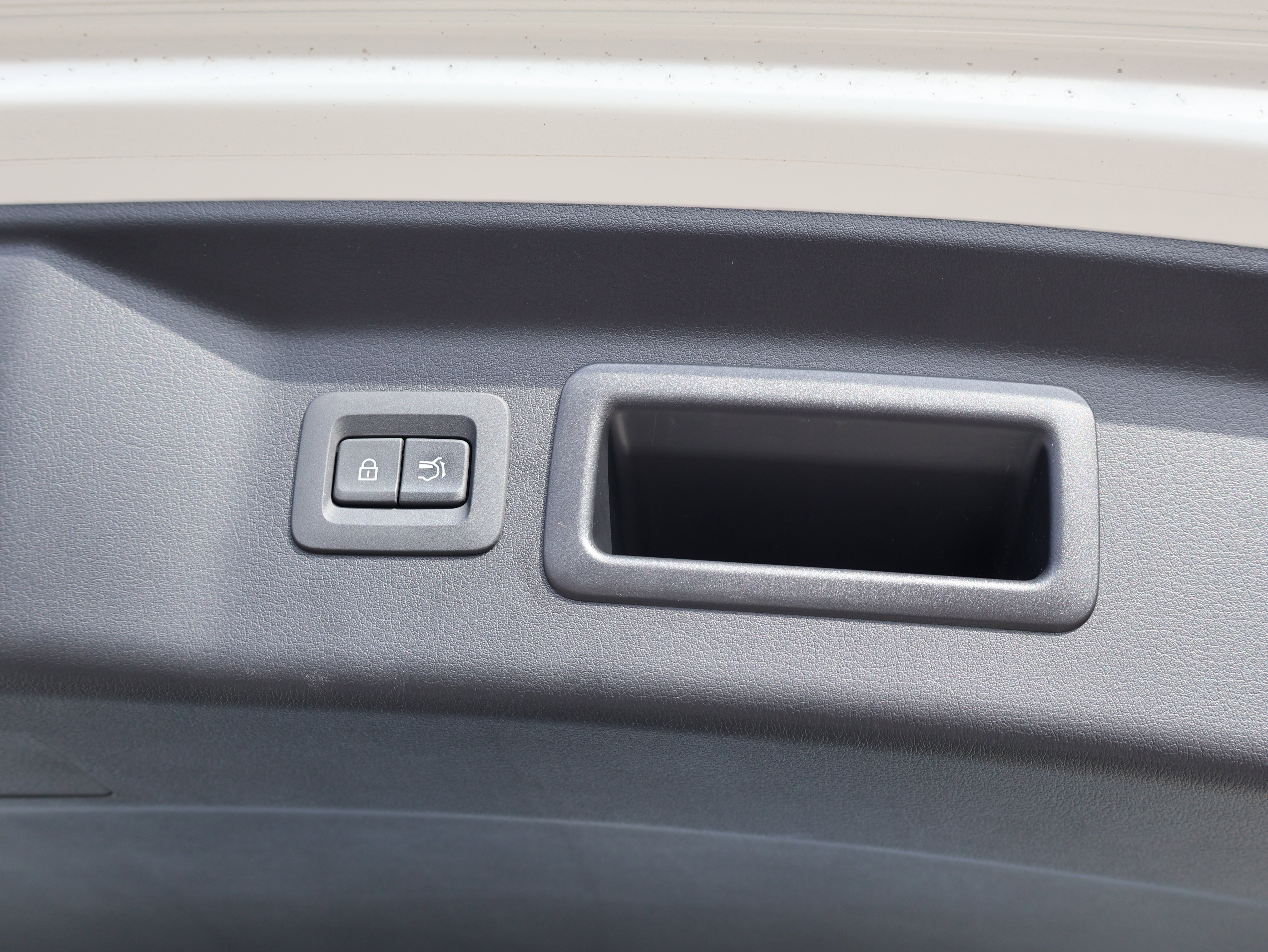 2025 Mazda CX-70 Premium Package - Photo 22