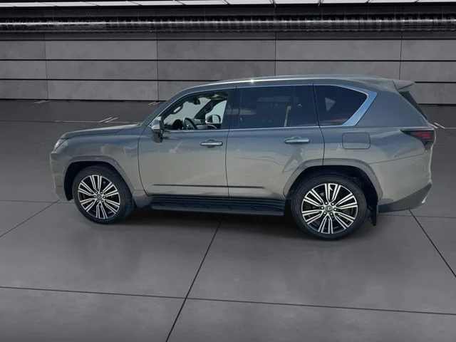 Used 2024 Gray Lexus 600 Luxury image 5