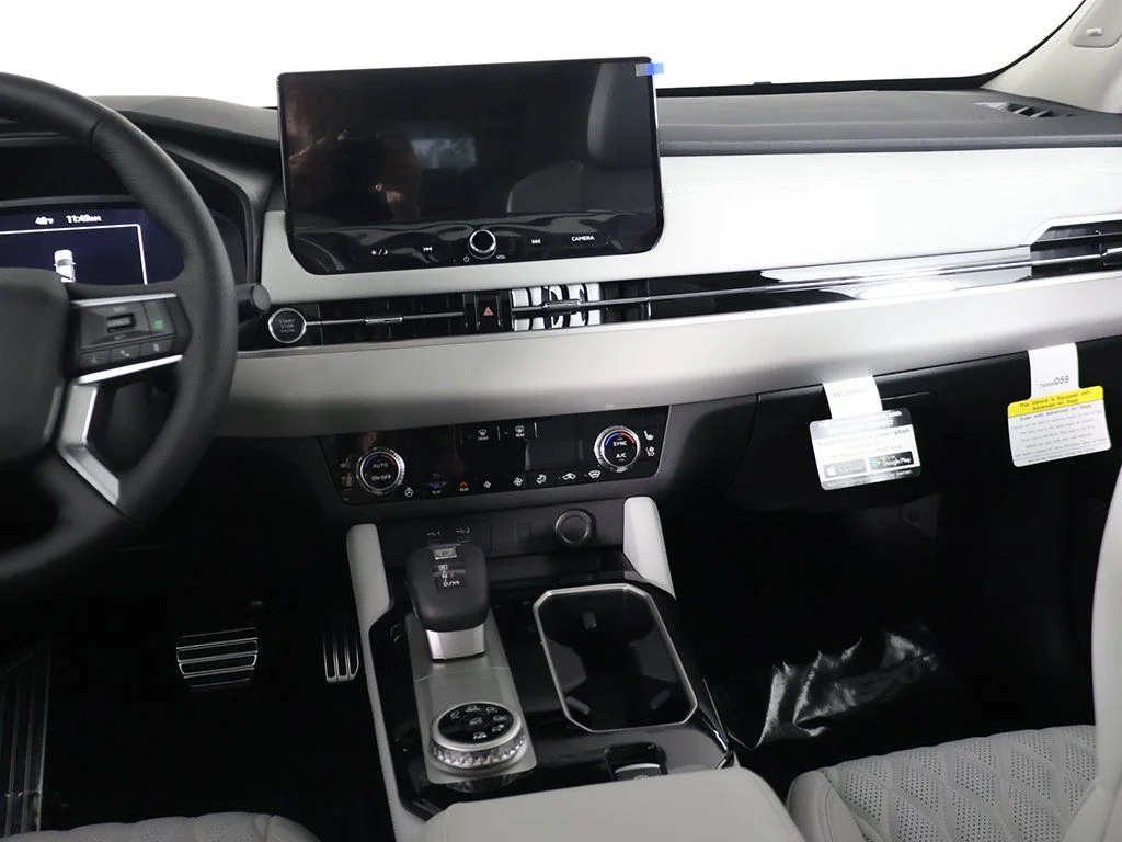 2025 Mitsubishi Outlander SEL - Photo 37
