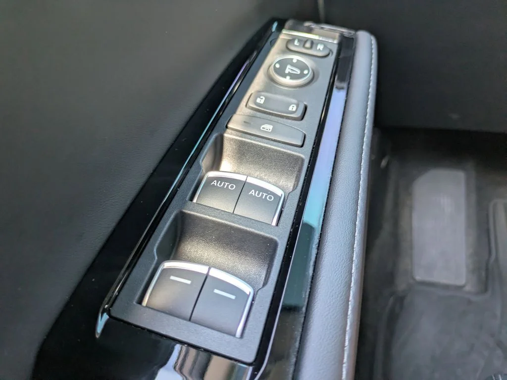Certified Used 2024 Urban Gray Pearl Honda Touring image 26