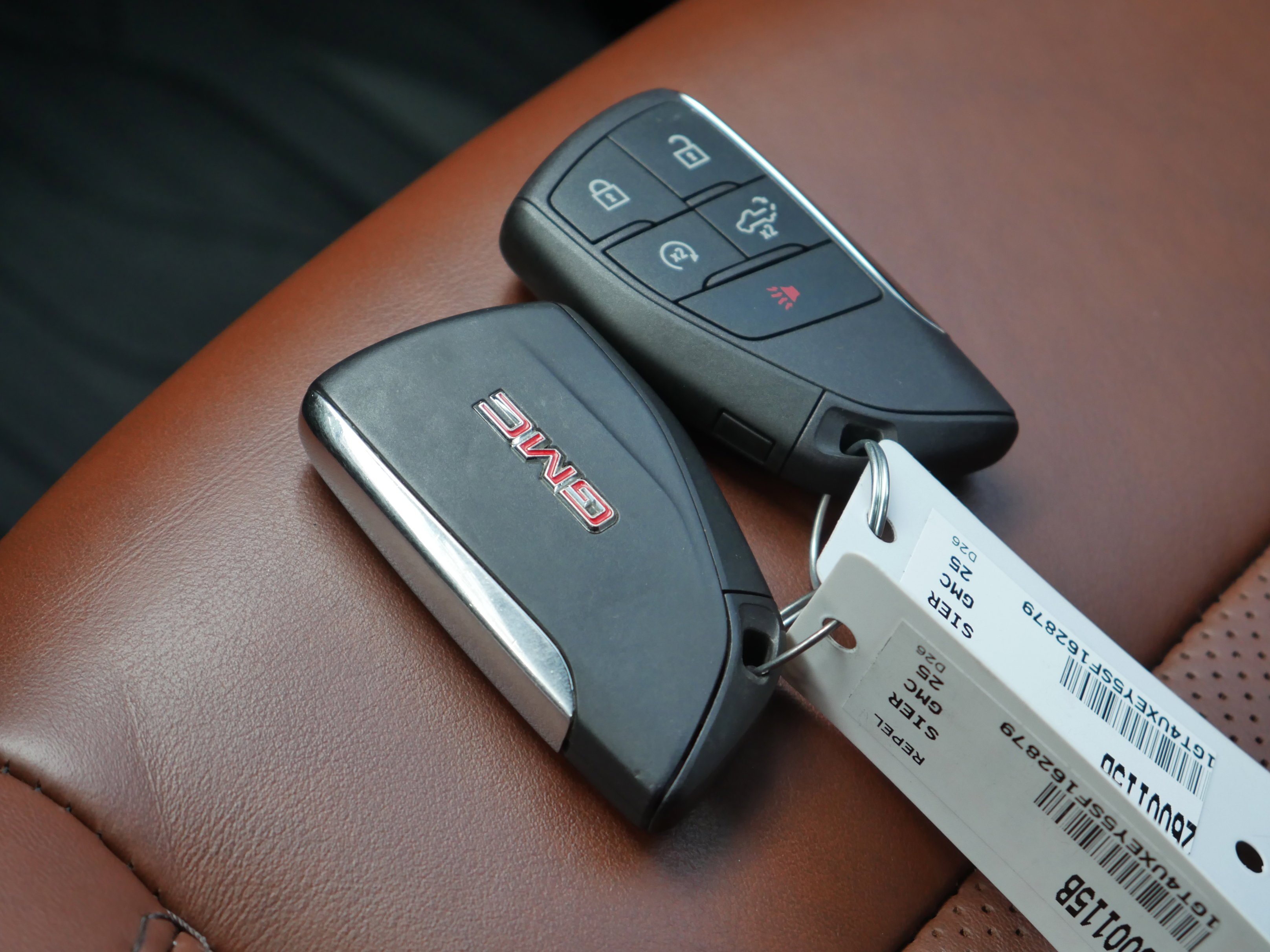 Used 2025 Sterling GMC Denali Ultimate image 39