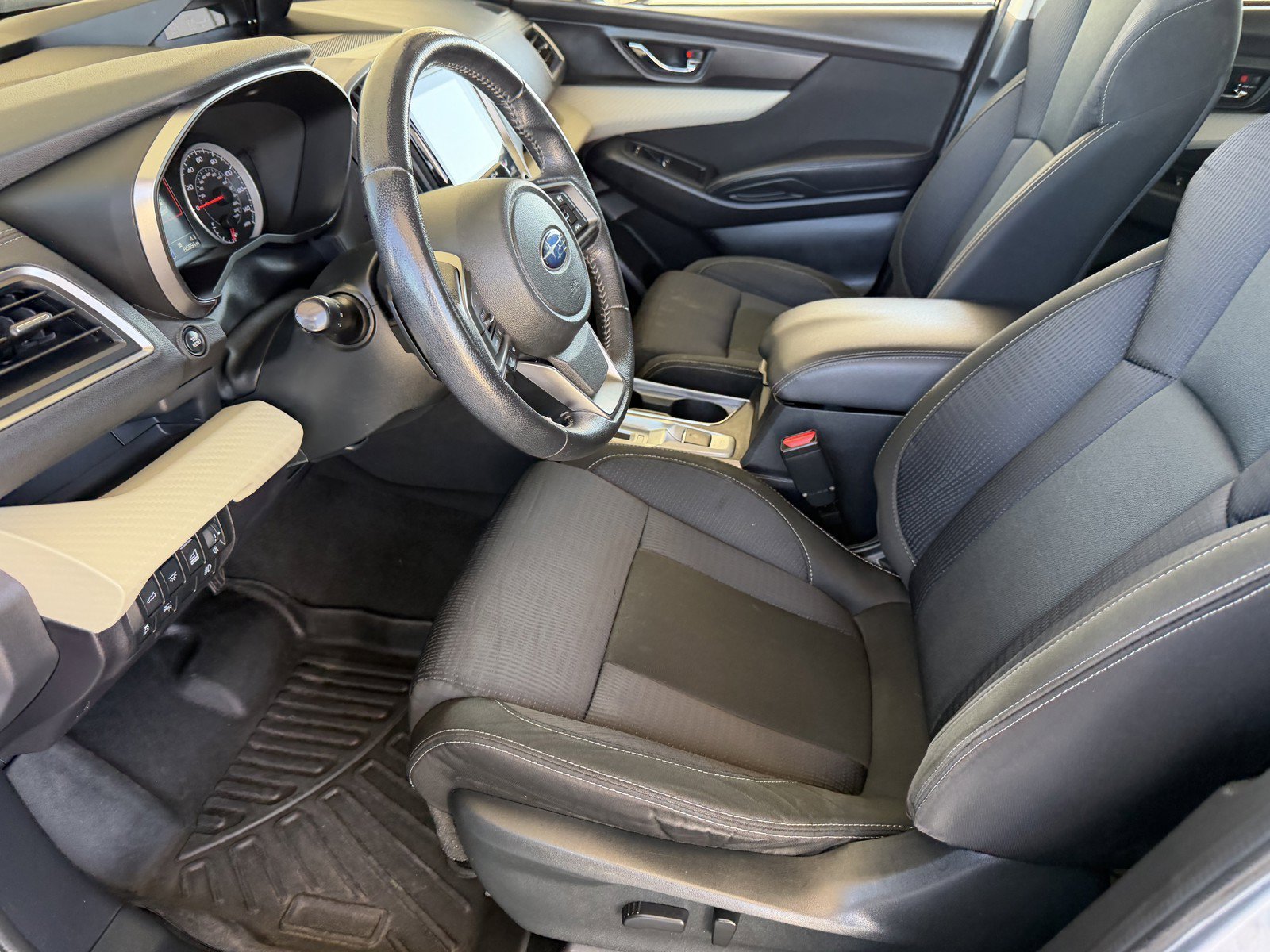 Used 2020 Ice Silver Metallic Subaru Premium image 19