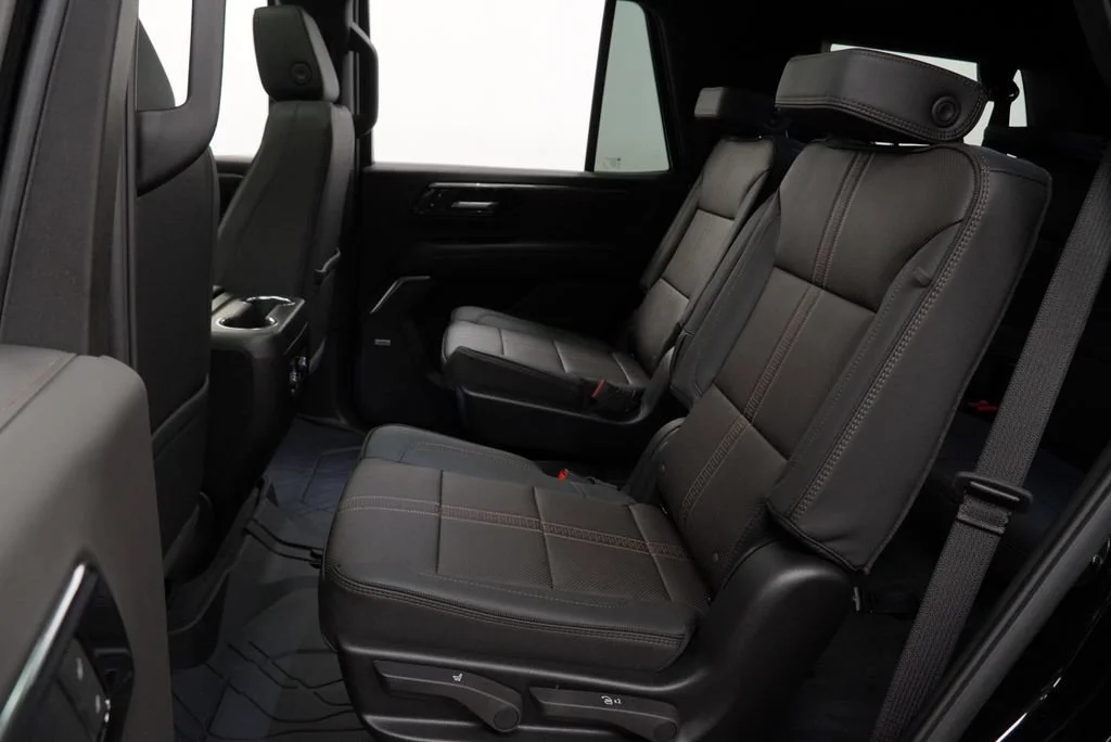 New 2026 Black Chevrolet High Country image 13