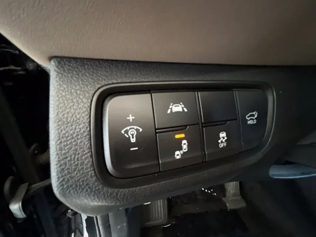 Used 2020 Twilight Black Hyundai SEL image 63