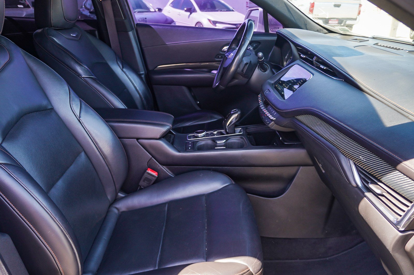 Used 2019 Radiant Silver Metallic Cadillac FWD Sport image 17