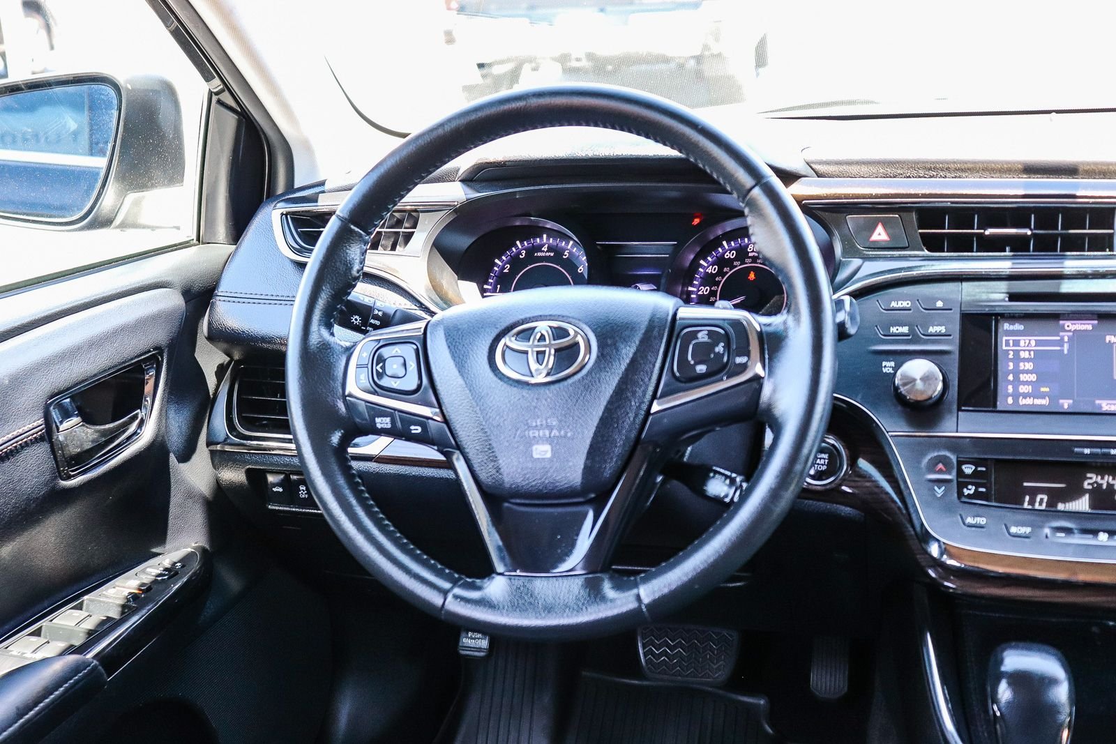 Used 2015 Attitude Black Toyota XLE image 18