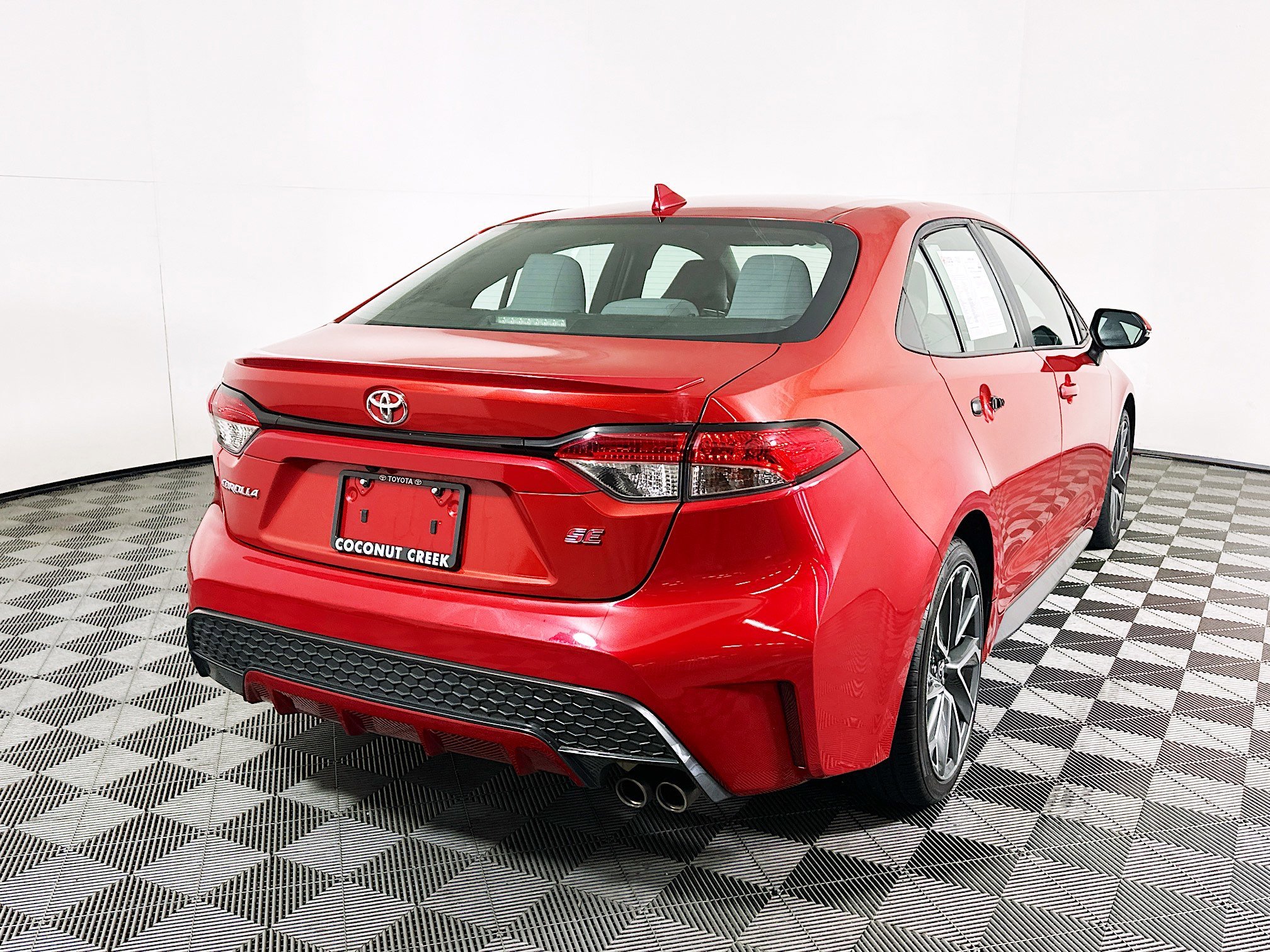 2021 Toyota Corolla thumbnail 5