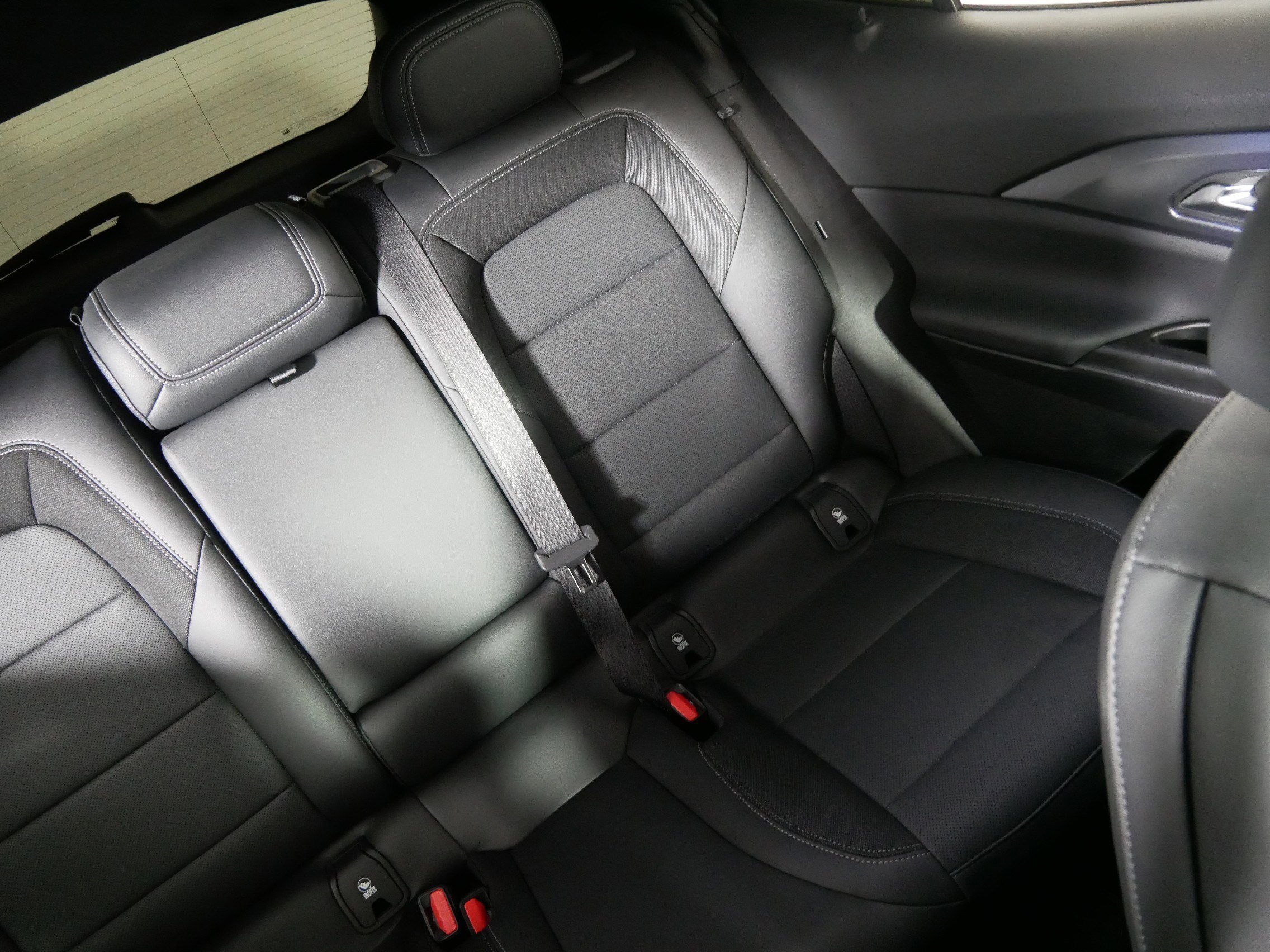 2024 Chevrolet Equinox EV LT - Photo 14