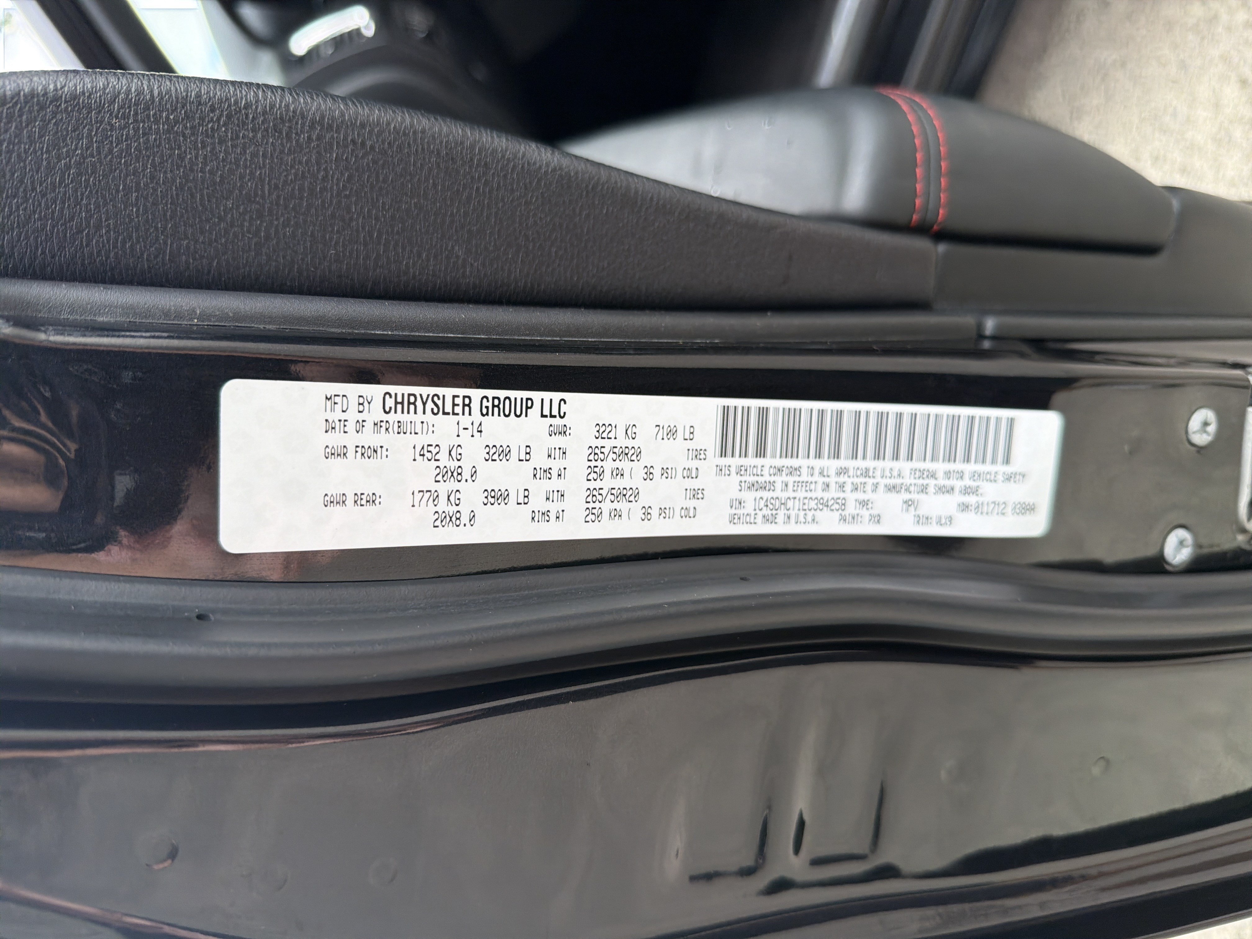 Used 2014 Brilliant Black Crystal Pearlcoat Dodge R/T image 30