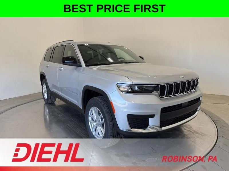 New 2026 Silver Zynith Exterior Paint Jeep Laredo image 1