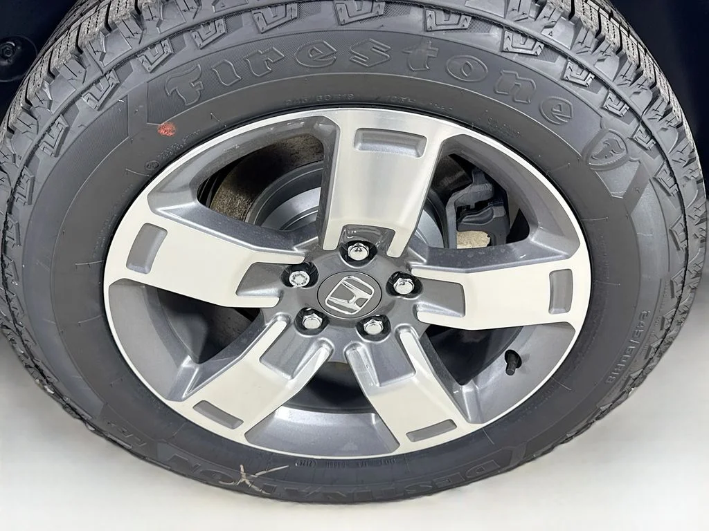 New 2026 Platinum White Pearl Honda RTL image 41