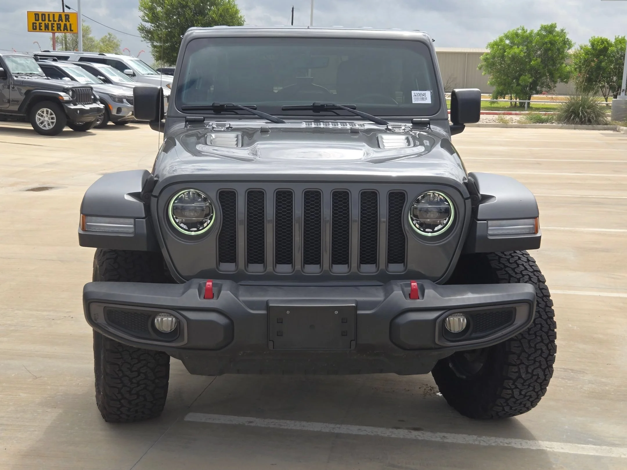 Used 2018 Gray Jeep Unlimited Rubicon image 8