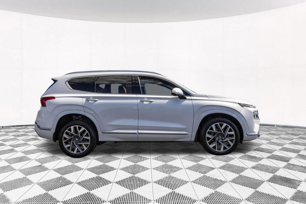 Used 2022 Gray Hyundai Calligraphy image 11