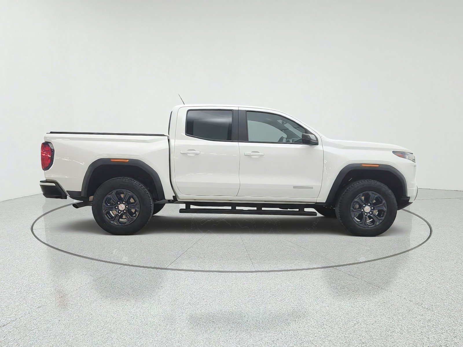 Used 2024 Summit White GMC 2WD Crew Cab Elevation image 4
