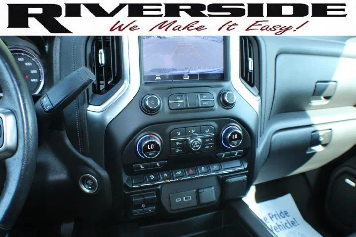 Used 2021 NORTHSKY BLUE METALLIC Chevrolet RST image 12
