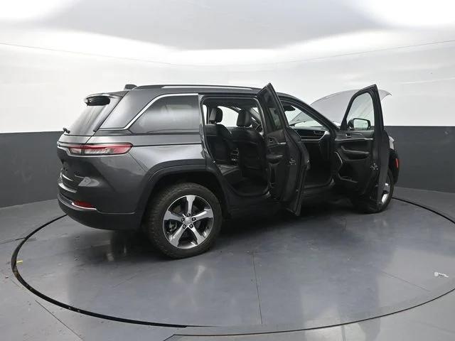 Used 2022 Gray Jeep 4xe image 36