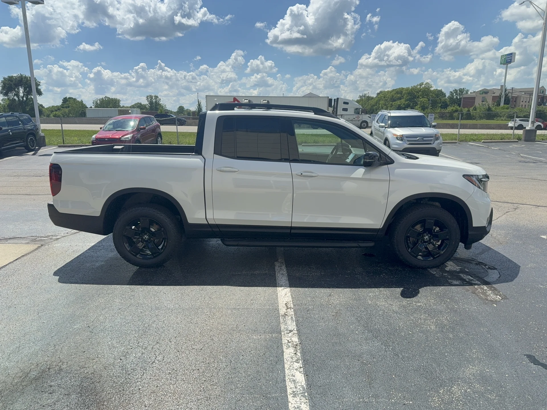 New 2026 Platinum White Pearl Honda Black Edition image 4