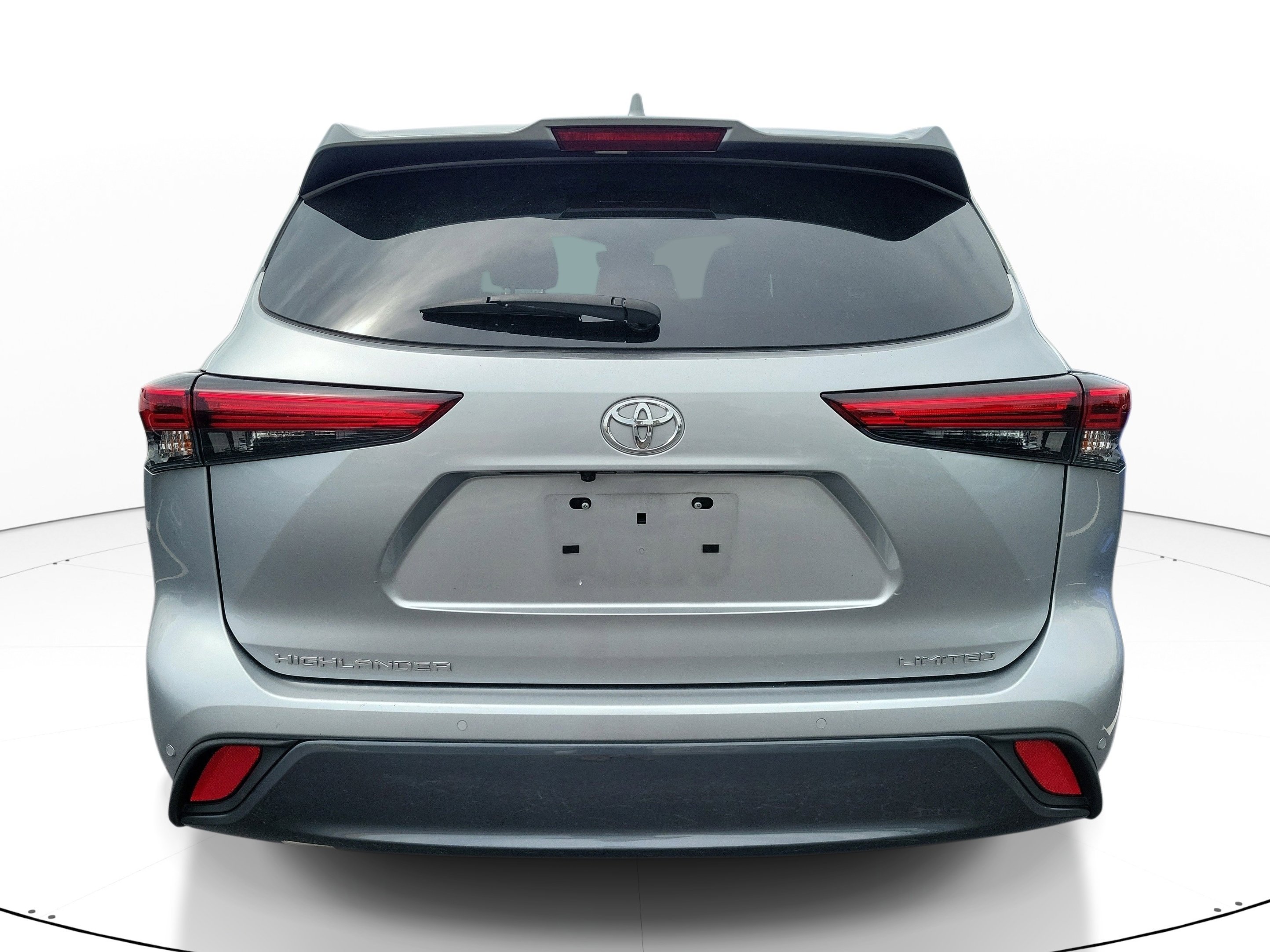 Used 2022 Celestial Silver Metallic Toyota Limited image 4