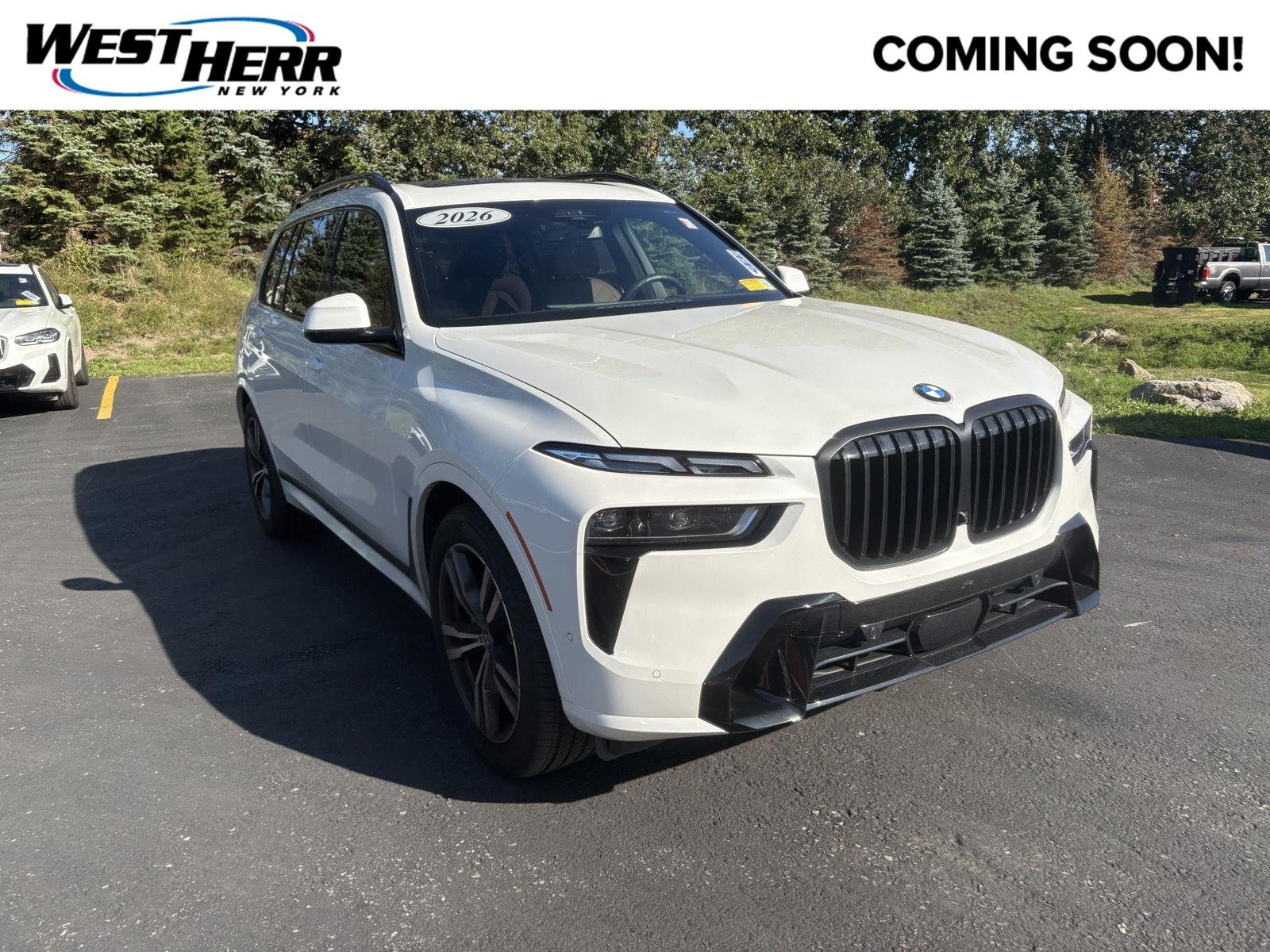 Used 2026 Mineral White Metallic BMW xDrive40i image 1