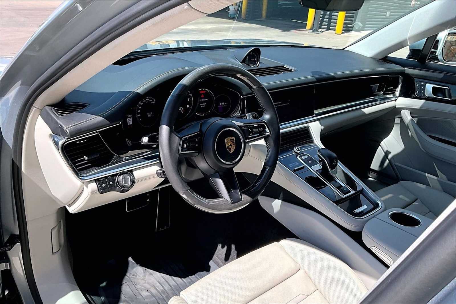 Certified Used 2022 Dolomite Silver Metallic Porsche 4S image 4