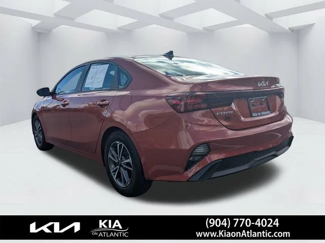 2023 Kia Forte LXS - Photo 5