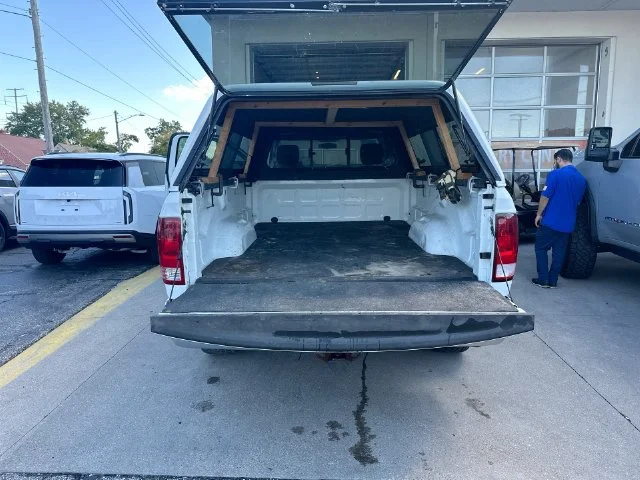 Used 2012 White Ram ST image 21