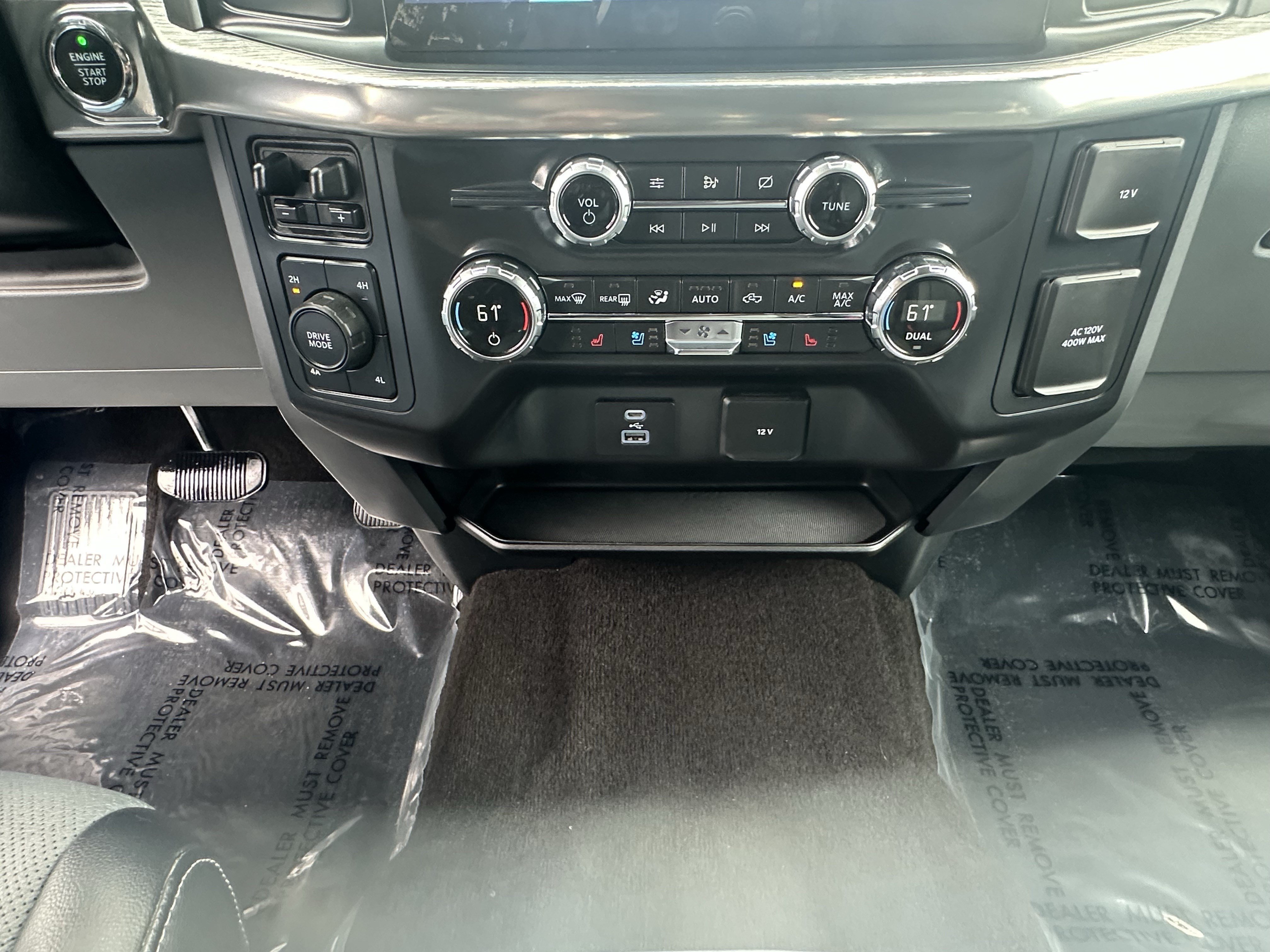 Used 2021 Oxford White Ford LARIAT image 28